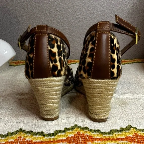 Nine West Leather Leopard Print Calf Hair Espadrille Wedge Sandals​​​ - Picture 3 of 8